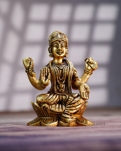 Sublabh Pure Brass Bala Tripura Sundari Idol – Sacred Sitting Balambika Murti for Beauty, Bliss & Spiritual Awakening