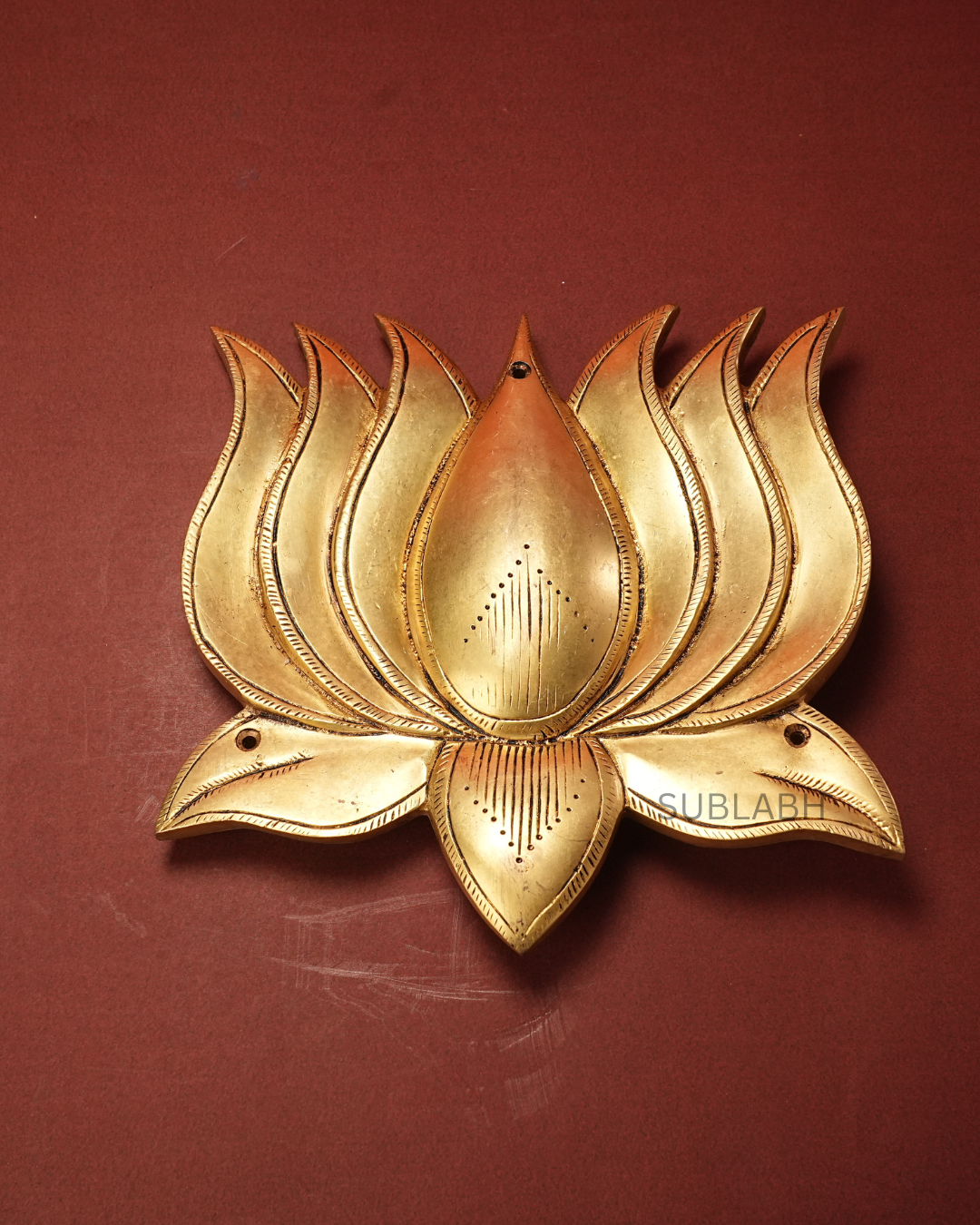 Sublabh Elegant Brass Lotus Wall Hanging – Traditional Symbol of Peace, Purity & Serenity